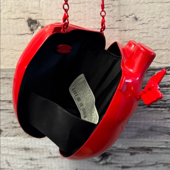 Zara Red Glossy Heart Hard Case Crossbody Bag Never Used - Picture 11 of 15